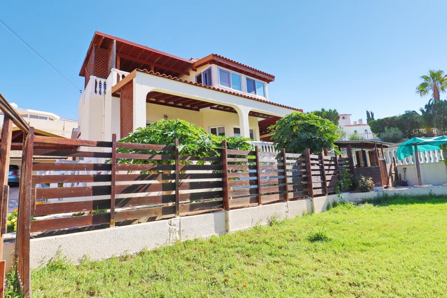 Tala, Pafos Detached Villa For Sale SUN17423