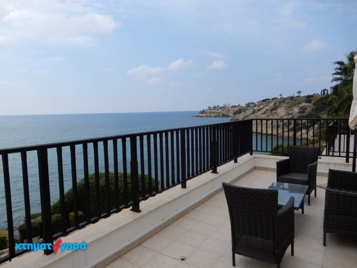 https://www.ktimatagora.com/media/property-images/68531-a-sea-front-four-bedroom-villa-is-for-sale-in-coral-bay_full.jpg